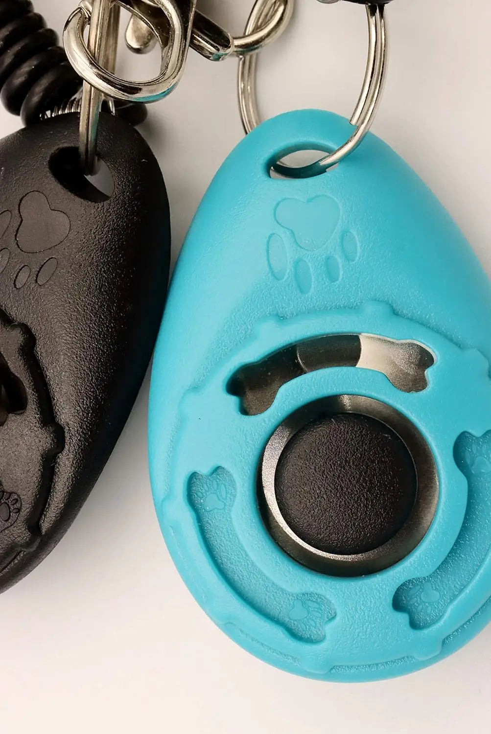 Pet Training Clicker with Wrist Strap - Dog Training Clickers (New Black + Blue) dog whistle pets acessorios pets