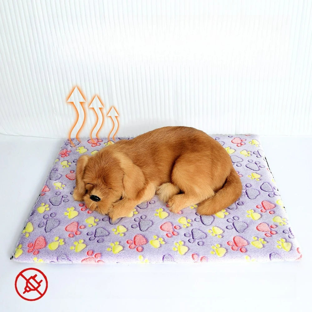 Self Warming Cat Bed Heating Cat Dog Mat Extra Warm Thermal Pet Pad for Pets with Removable Cover Non-Slip Bottom Non Electric